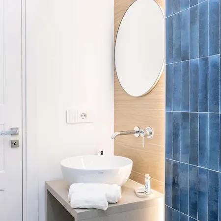 Nael's House Sorrento