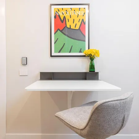 Nael's House Sorrento