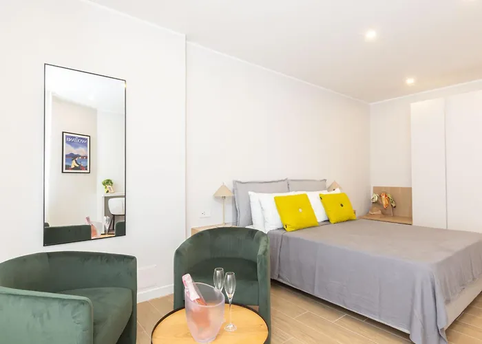 Nael's House Dom wakacyjny *